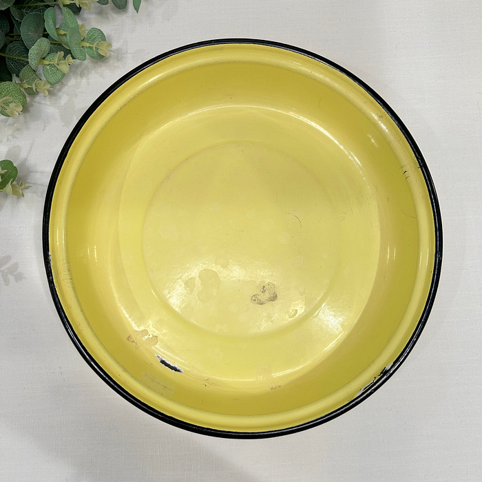 Vintage Yellow Enamel Wash Basin - Farmhouse Decor