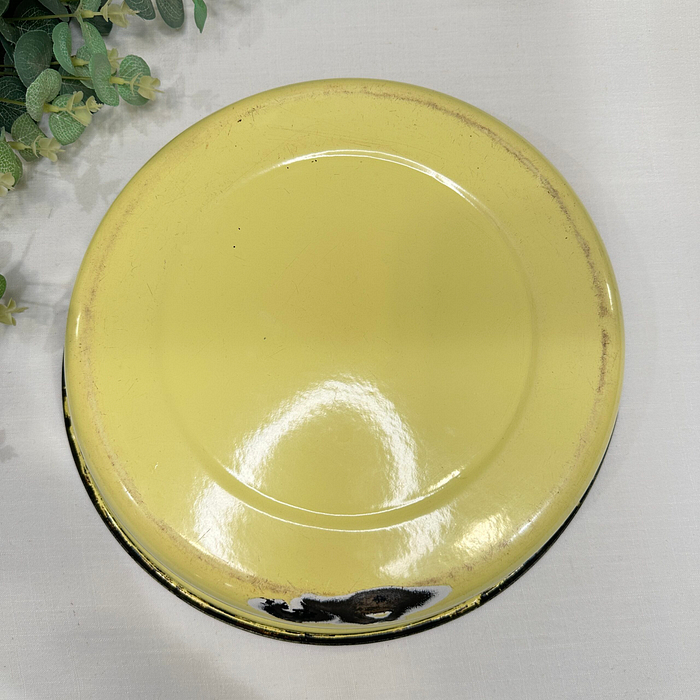 Vintage Yellow Enamel Wash Basin - Farmhouse Decor