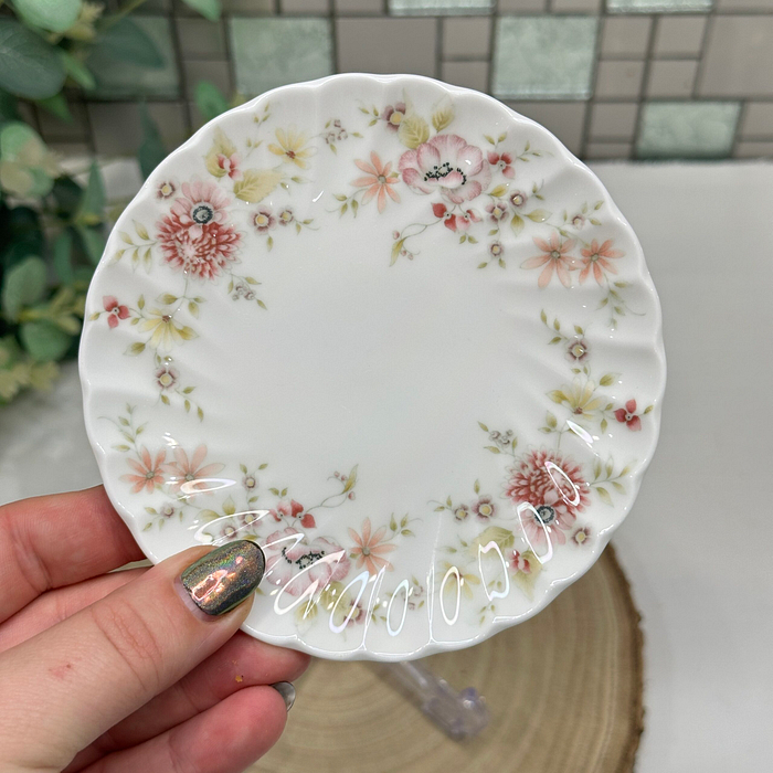 Vintage Wedgwood Posy Pin Dish - Bone China Trinket Dish