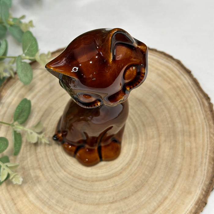 Denmead Pottery Cat Figurine - Retro Kitsch Long Neck Cat