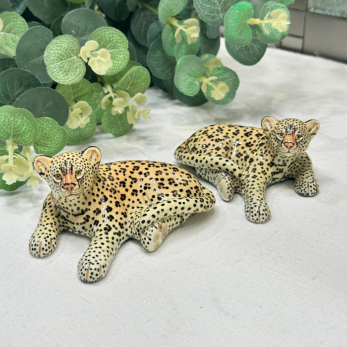 Miranda C Smith Studio Pottery Leopards Cheetahs Figurines Pair Vintage