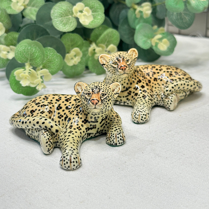 Miranda C Smith Studio Pottery Leopards Cheetahs Figurines Pair Vintage