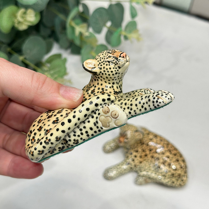 Miranda C Smith Studio Pottery Leopards Cheetahs Figurines Pair Vintage