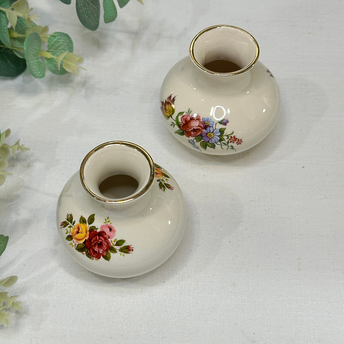 Title: Pair Sadler 103 Bud Vases Floral Bulbous Shape Gold Trim