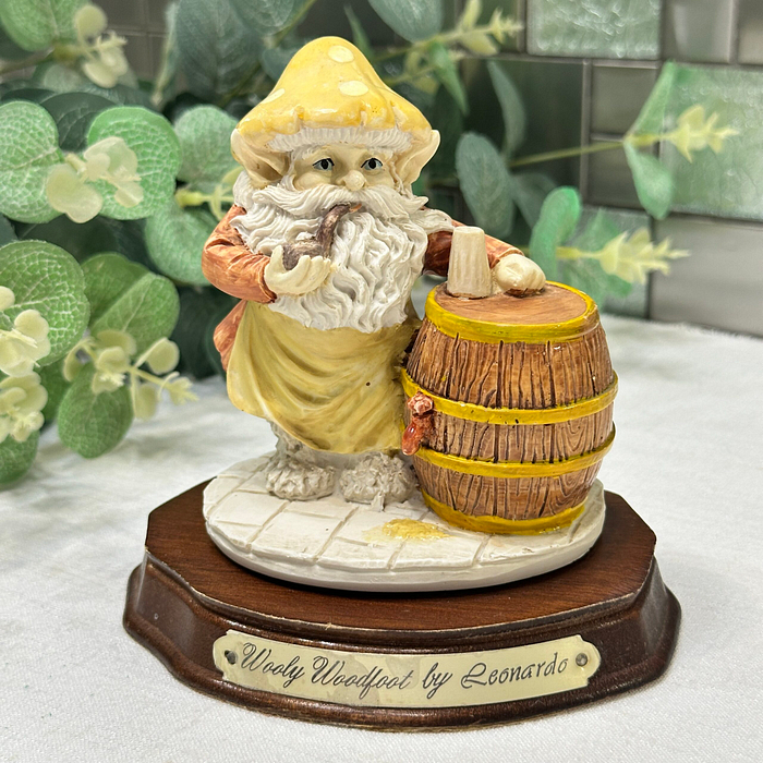 Leonardo Wooly Woodfoot Gnome Figurine 1990s Woodkins Collection