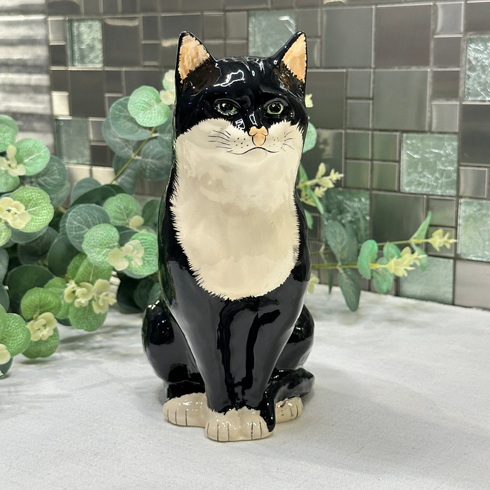 Vintage Babbacombe Pottery Black & White Sitting Cat - Hand-Painted Collectable