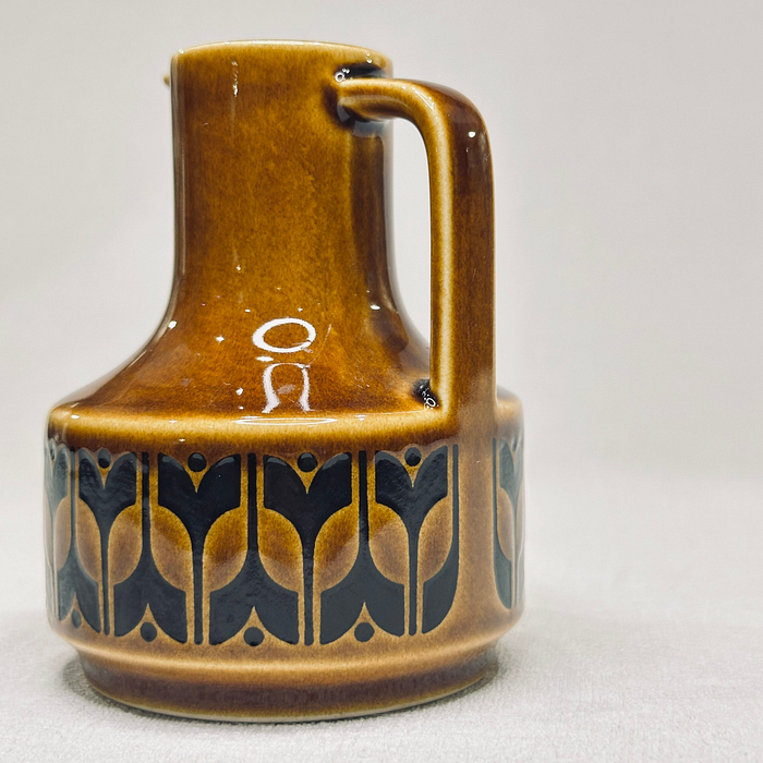 Title: Hornsea Heirloom Oil/Vinegar Bottle Brown 1970s No Stopper