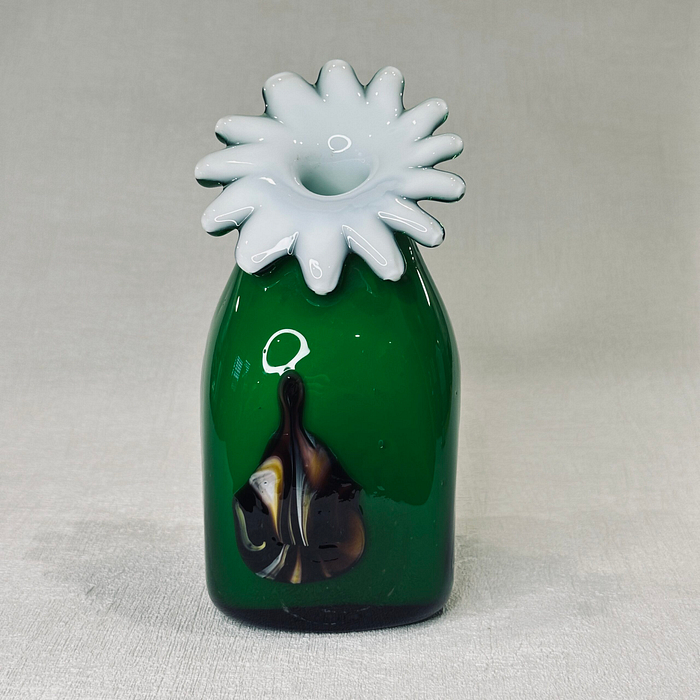 Title: Hand Blown Green Glass Vase Daisy Petal Rim Abstract Swirls Art Glass