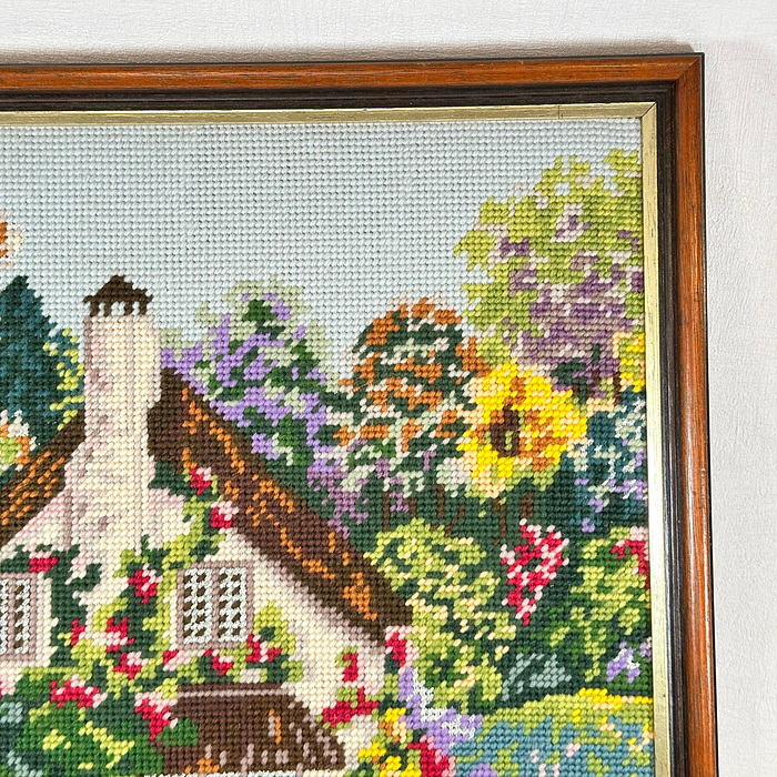 Vintage Framed Tapestry Cottage Scenery Wall Art Collection D'Art