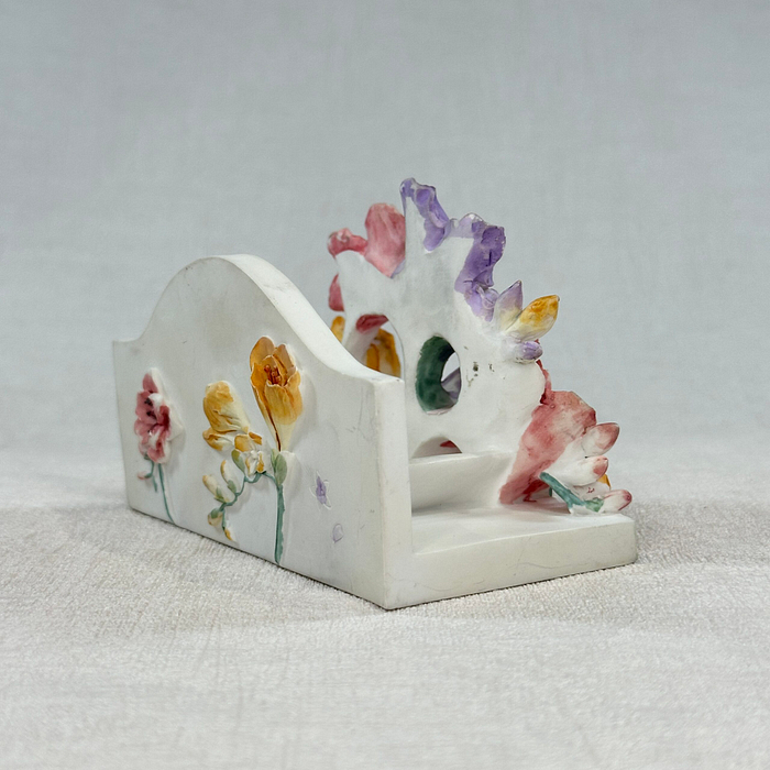 Vintage Shudehill Giftware Ceramic Coaster Holder 3D Floral Design