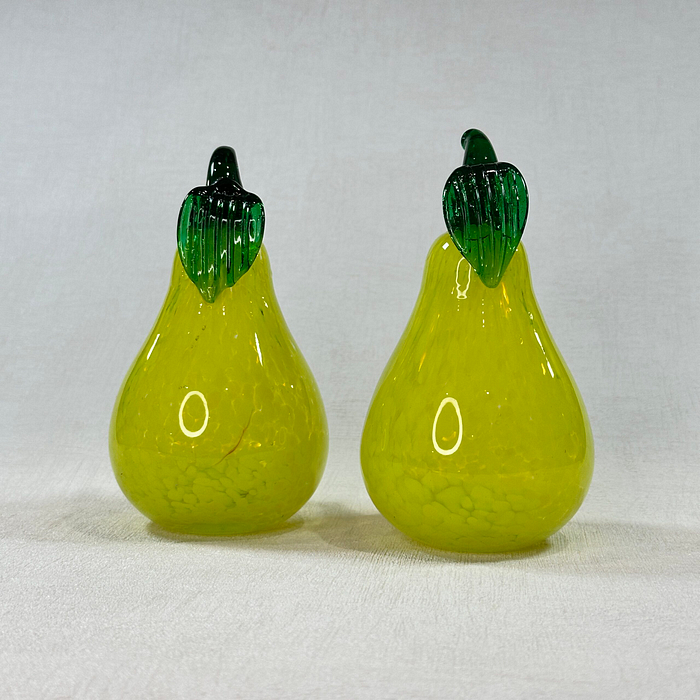 Pair Kosta Boda Gunnel Sahlin Glass Pears Paperweights Sculptures Swedish