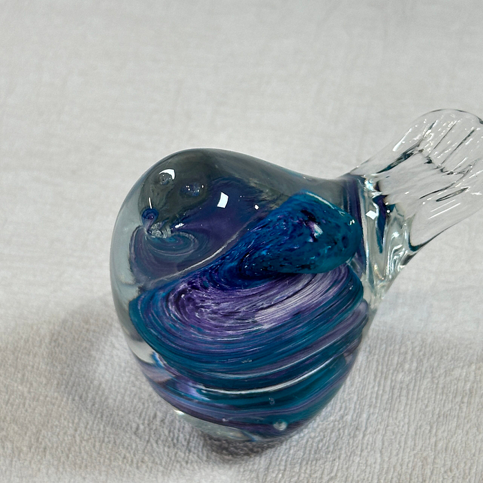 Vintage Alum Bay Glass Bird Paperweight Ornament Isle of Wight 1990s