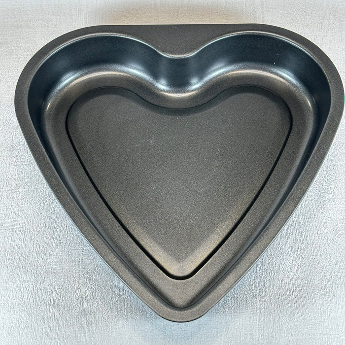 Heart Shaped Cake Pan Non-Stick Baking Tin Love Heart Bakeware 26cm