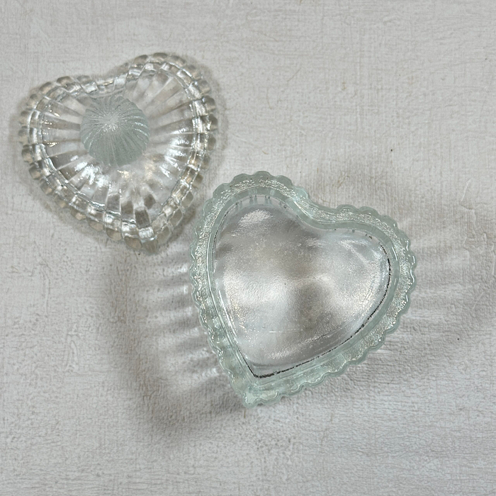 Vintage Pressed Glass Heart Trinket Box | Ring Dish | Candy Dish (7cm)