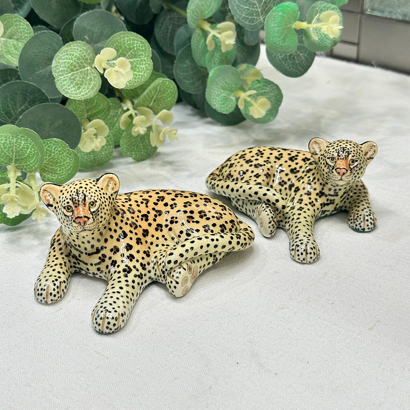 Miranda C Smith Studio Pottery Leopards Cheetahs Figurines Pair Vintage